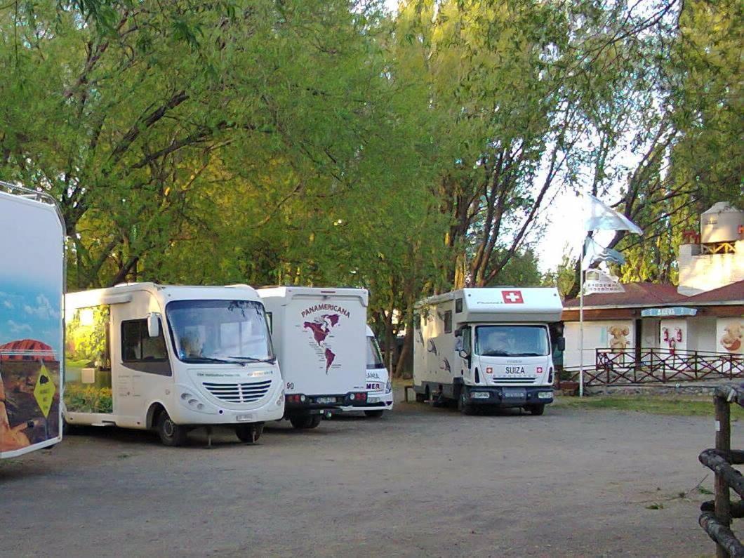Camping Y Hostal El Ovejero Эль-Калафате Экстерьер фото