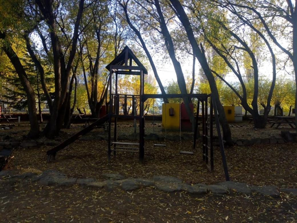 Camping Y Hostal El Ovejero Эль-Калафате Экстерьер фото